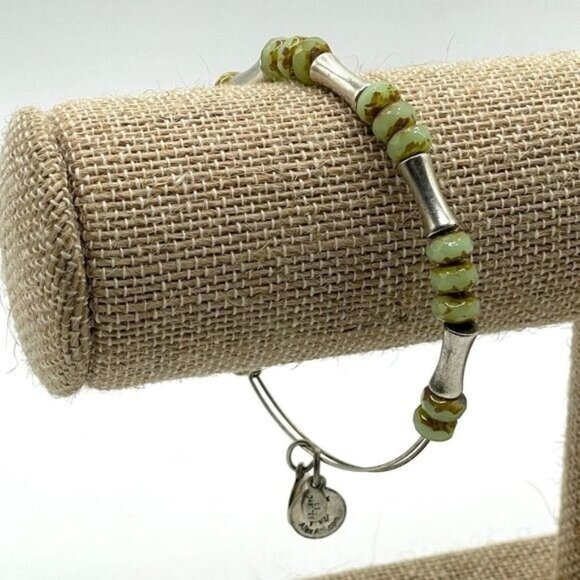Alex and Ani Green Glade Eden Mantis Rafaelian Silver Adjustable Bangle Bracelet - Picture 1 of 4